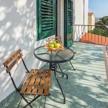 Sunny Apartment